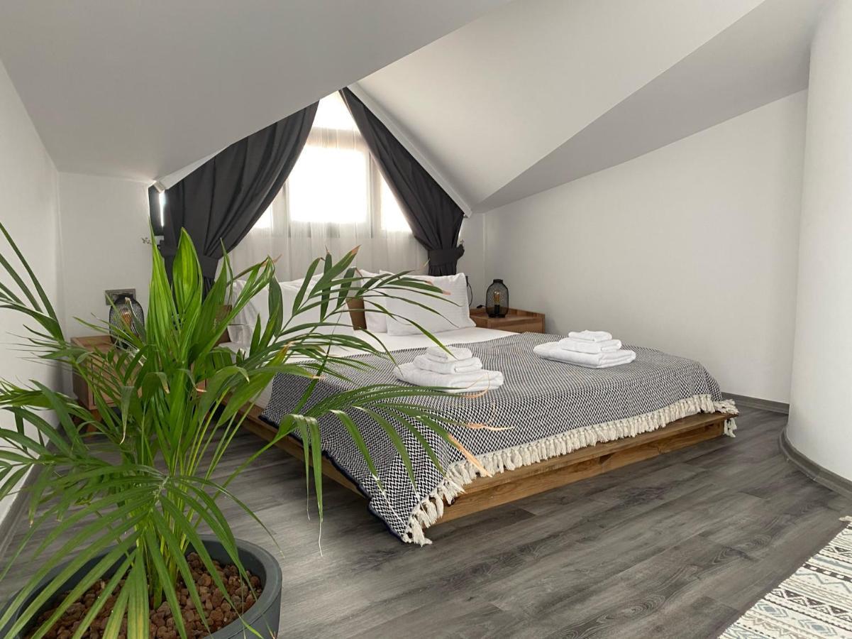 Trea Homes Marina Suites มาร์มาริส ภายนอก รูปภาพ